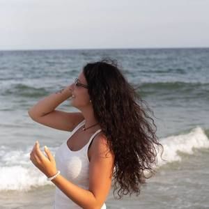 Meet your Posher, Mariah